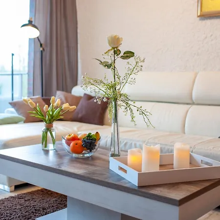 2000 In Apartament