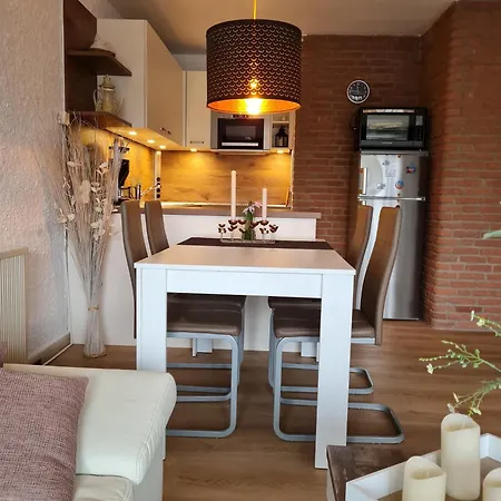 2000 In Apartament